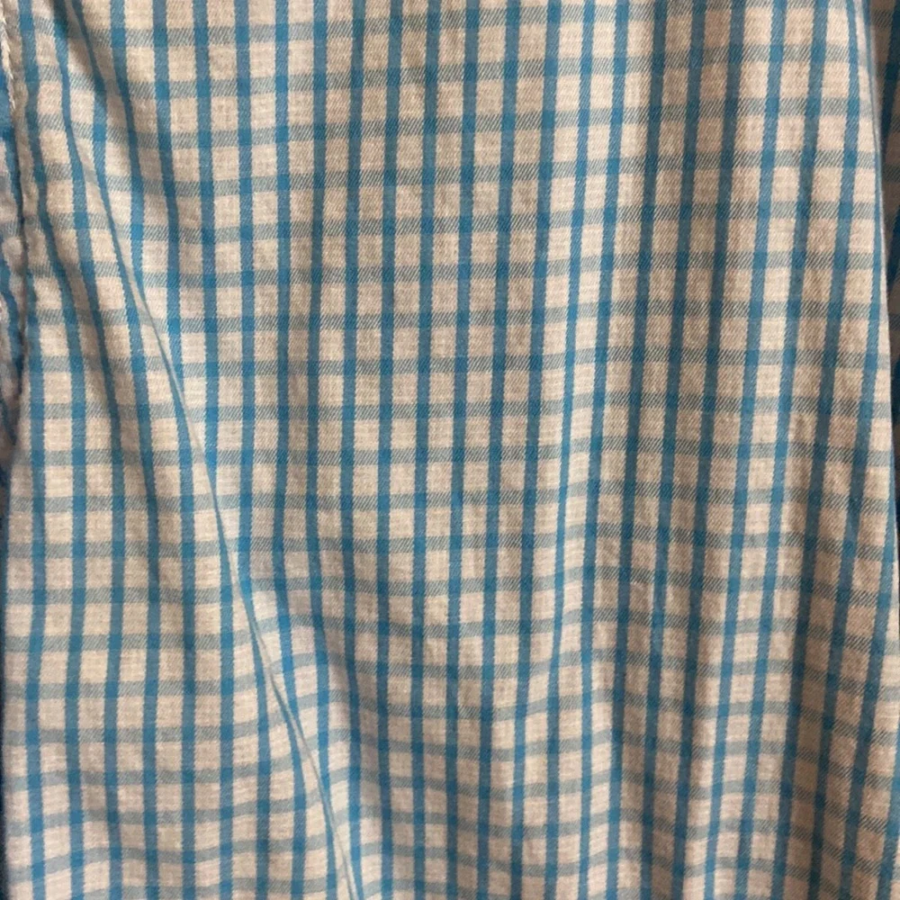 Button down shirt - Picture 2 of 4